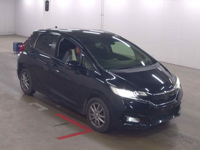 Japan Auction Vehicles 8 2019 Honda Fit 13G-L H Sensing auction photo