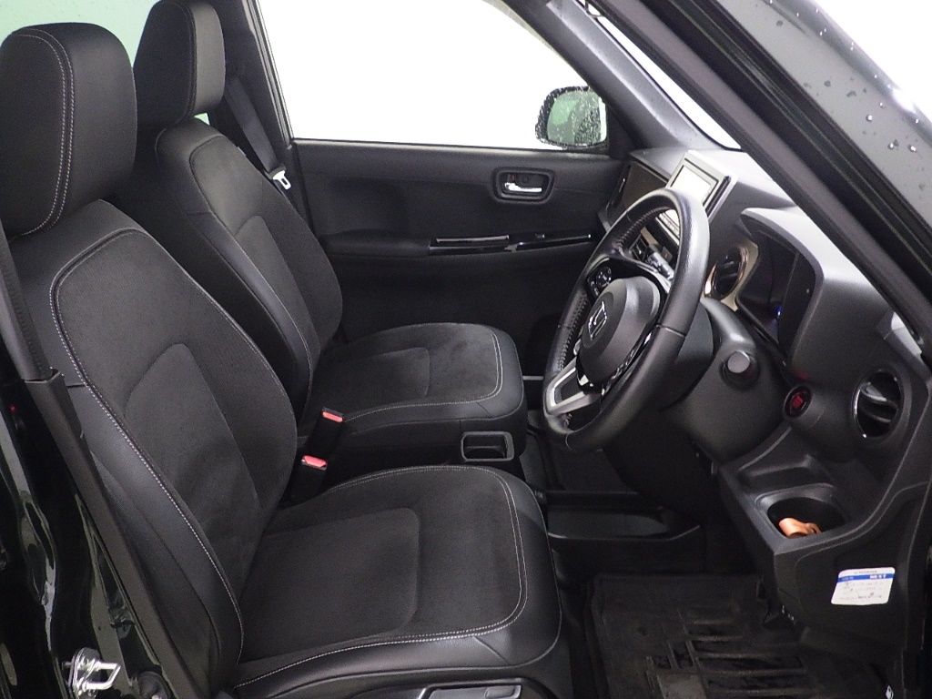 2021 Honda N-ONE 4WD プレミアム auction photo 6
