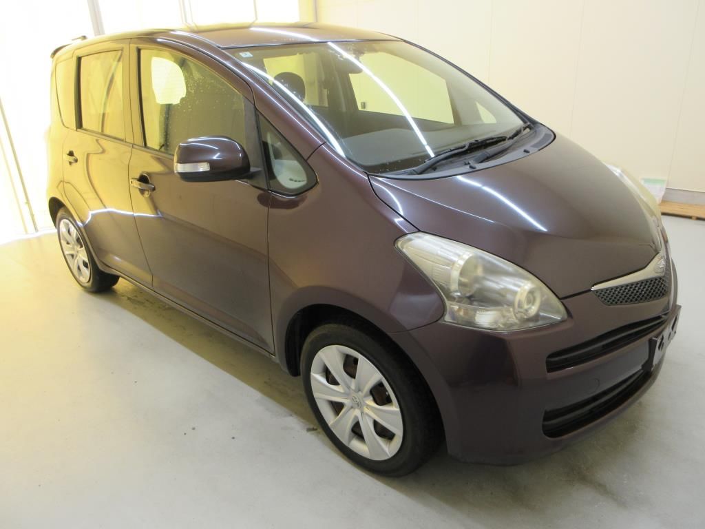 Japan Auction Vehicles 10 2010 Toyota Ractis G HID Selection auction photo