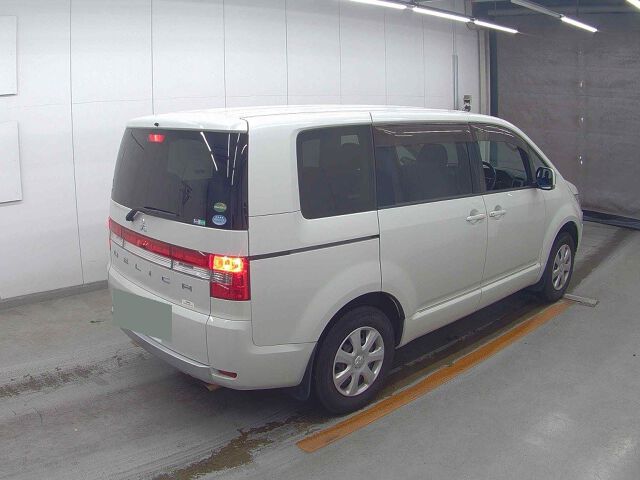 2017 Mitsubishi Delica D:5 M auction photo 5