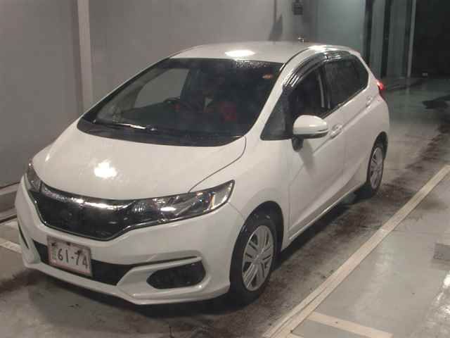2019 Honda Fit 13G・F auction photo 4