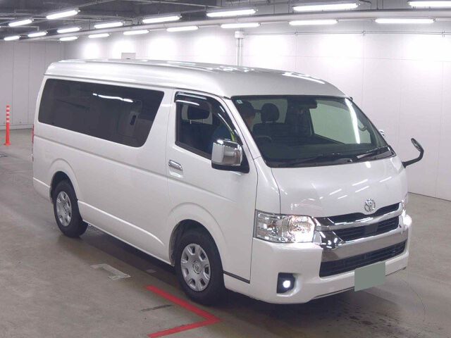 Japan Auction Vehicles 8 2024 Toyota Hiace GL auction photo