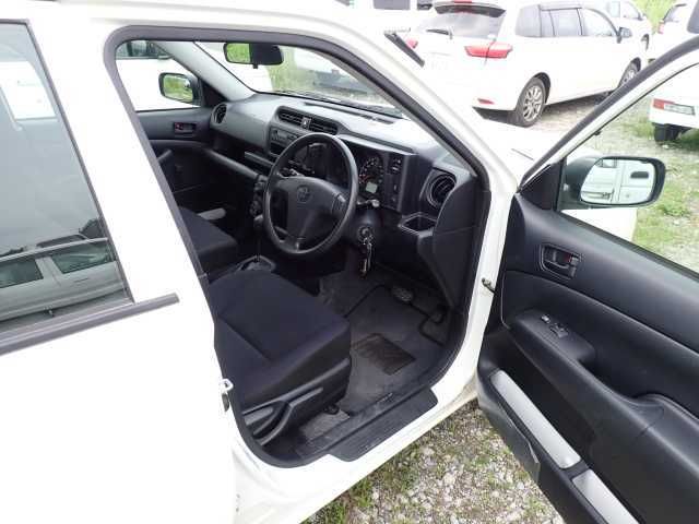 2020 Toyota Succeed UL 4WD auction photo 6