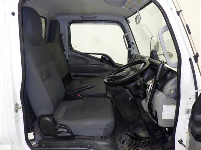 2021 Mitsubishi Fuso Canter dump auction photo 5