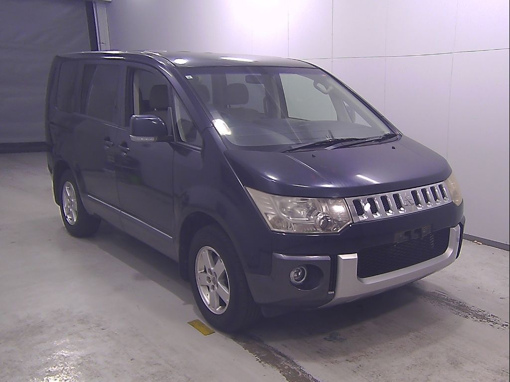2013 Mitsubishi Delica D:5 Gパワーパッケージ 8人 Japan auction vehicle