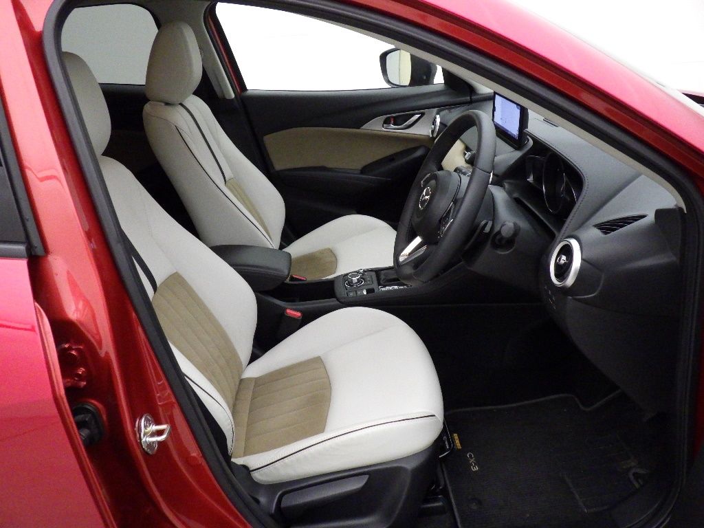 2024 Mazda CX-3 4WD 15S Urban Dresser auction photo 6