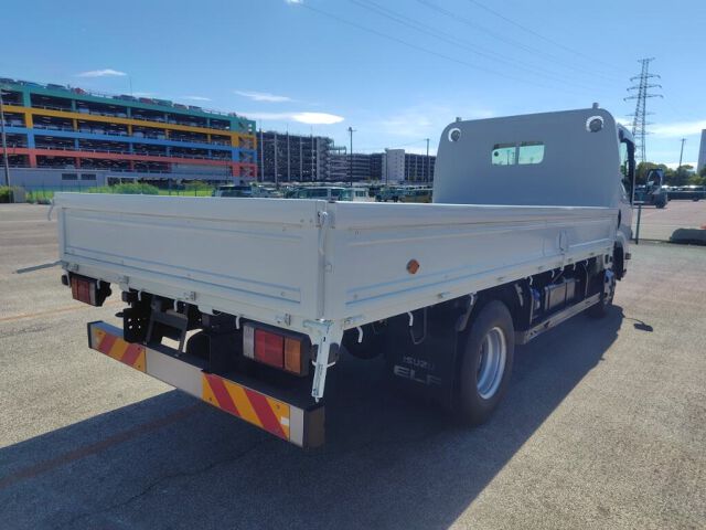 2019 Isuzu Elf auction photo 5