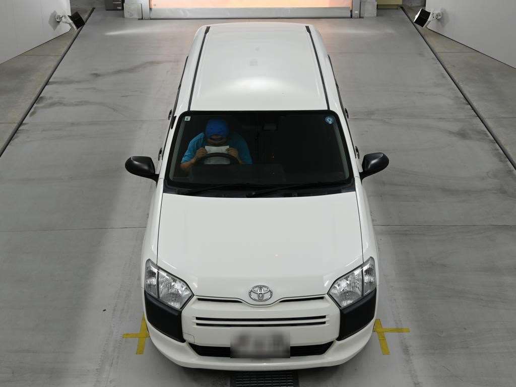 2021 Toyota Probox DX Comfort auction photo 7