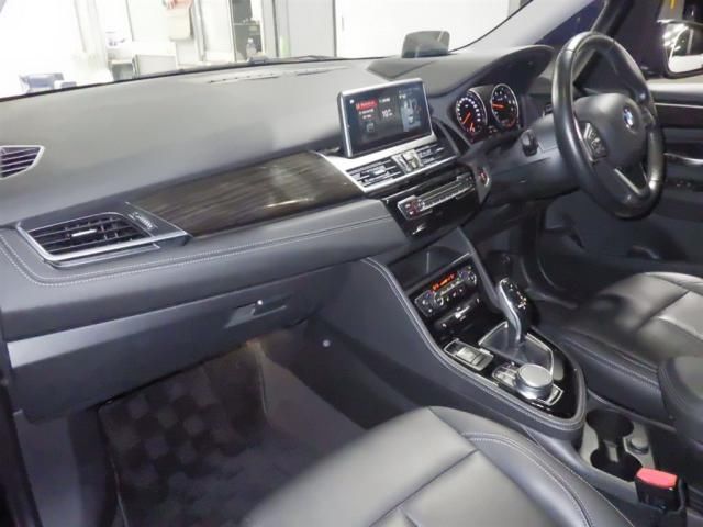 2019 BMW BMW 218 I G T ラグジュアリー auction photo 2
