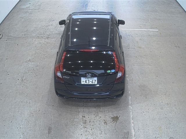 2017 Honda Fit 13G Lホンダセンシング auction photo 3