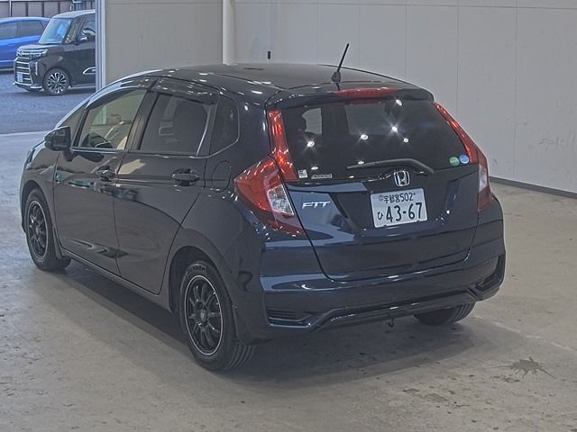 2017 Honda Fit 13G Lホンダセンシング auction photo 2