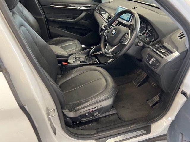 2018 BMW BMW X1 SDRIVE18I X-Line auction photo 4