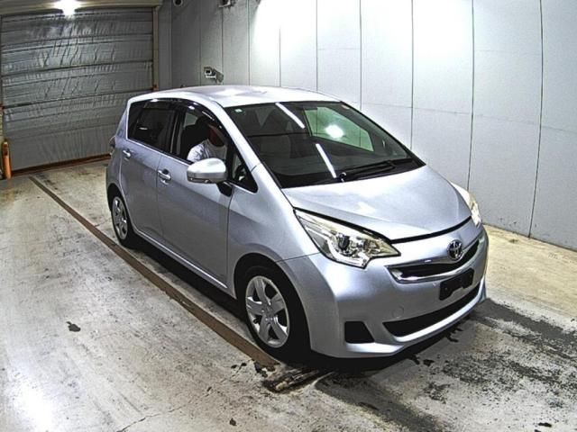 2015 Toyota Ractis G Japan auction vehicle