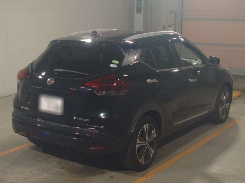 2021 Nissan Kicks X auction photo 2