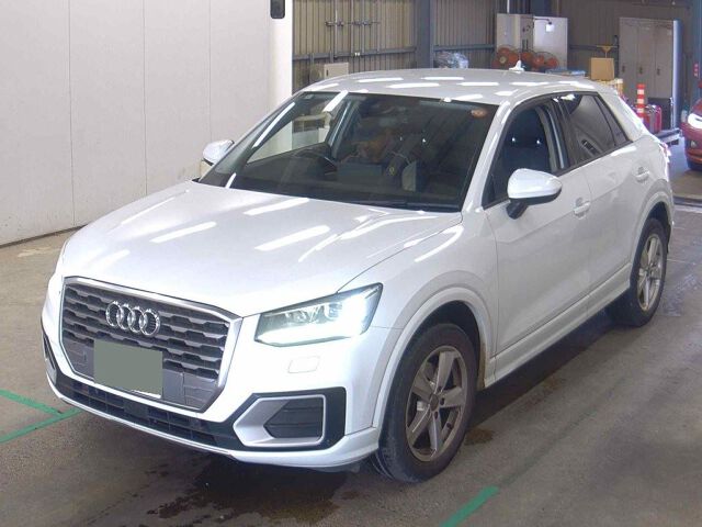 2017 Audi Q2 1.0TFSIスポーツ auction photo 4