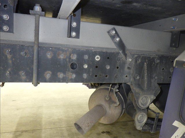 2017 Mitsubishi Fuso Canter Refrigerated and frozen trucks auction photo 5