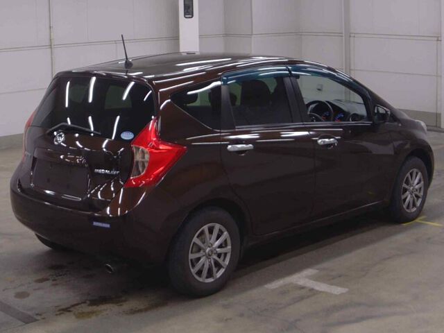 2015 Nissan Note メダリスト FOUR 4WD auction photo 5