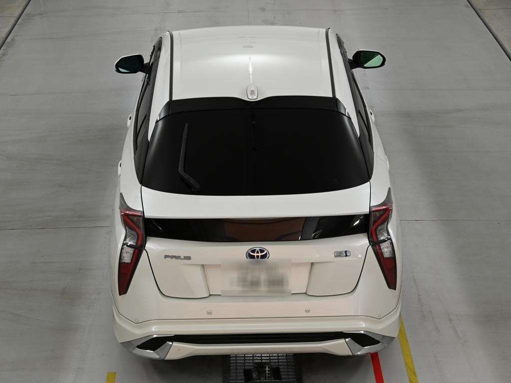 2016 Toyota Prius A Premium Touring Selection auction photo 8