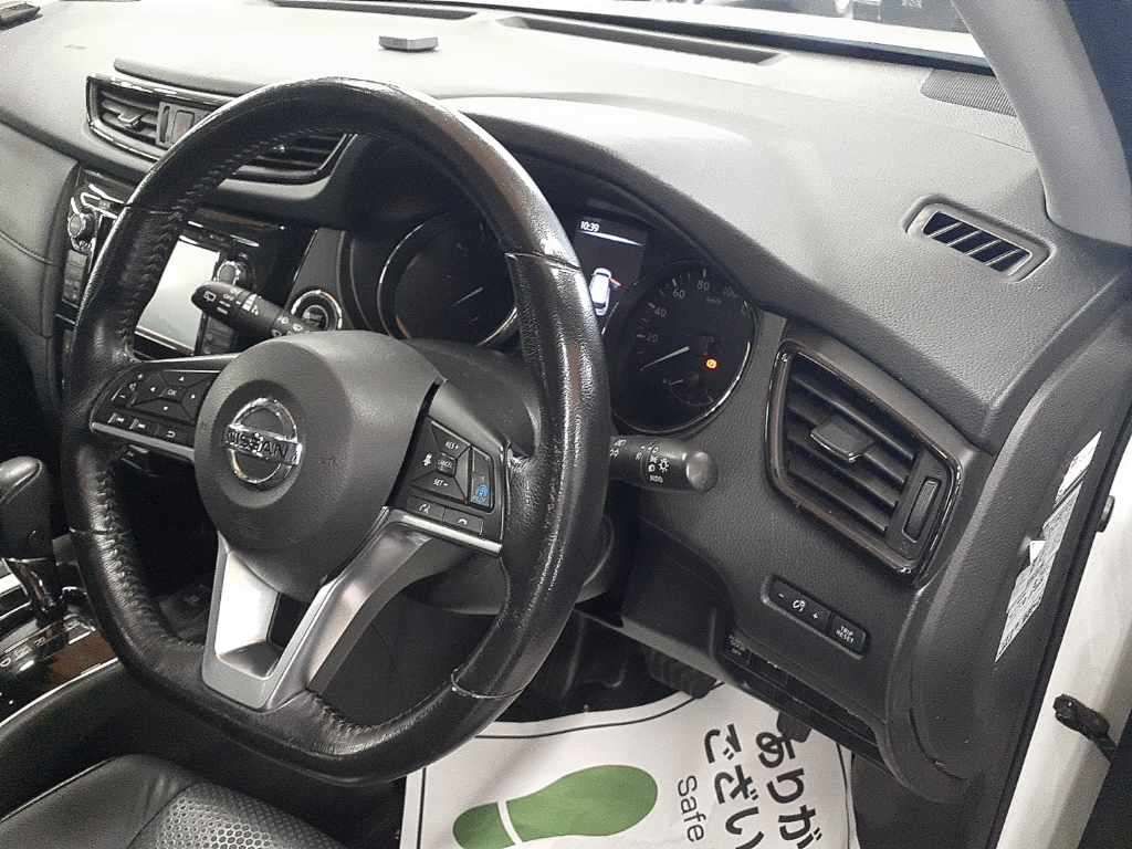 2018 Nissan X-Trail 20Xi auction photo 9