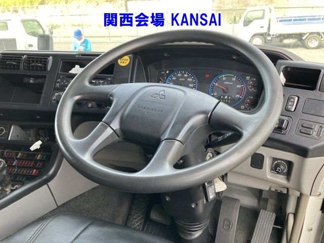 2017 Mitsubishi Fuso Sグレート wing auction photo 4