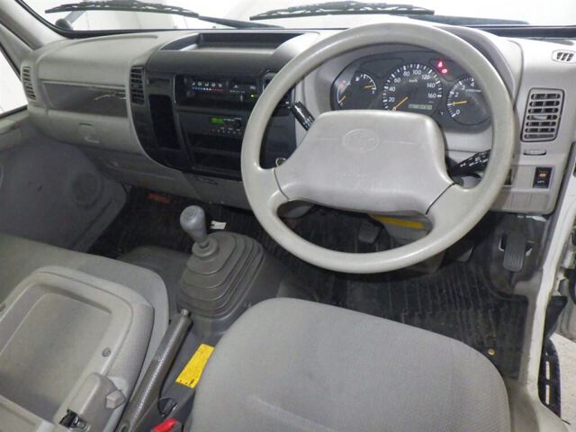 2012 Toyota Dyna auction photo 3