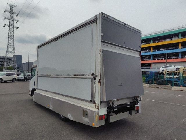 2014 Isuzu Elf パネルバン P/G auction photo 2