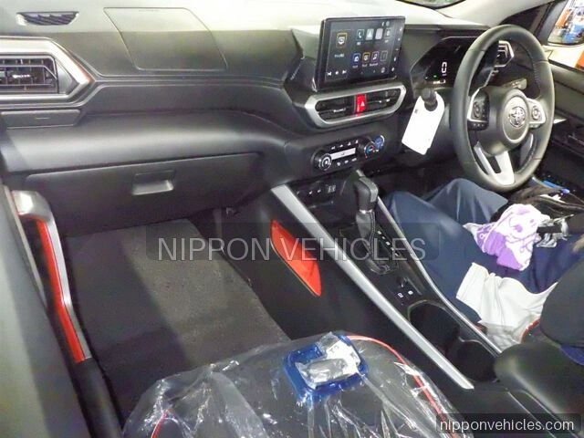 2026 Toyota Raize ハイブリッドZ auction photo 3