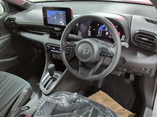 2026 Toyota Yaris G auction photo 3