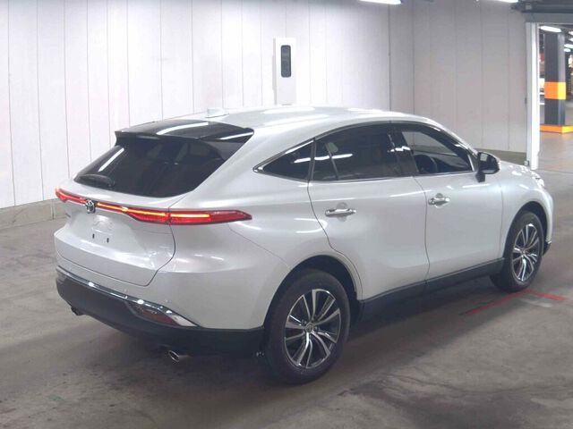 2023 Toyota Harrier G 4WD auction photo 5