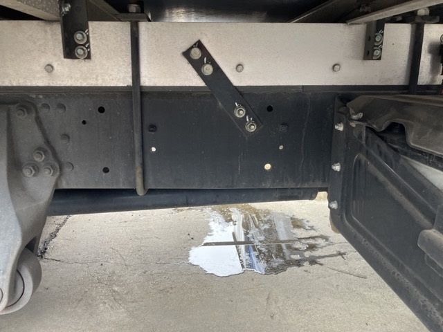 2022 Mitsubishi Fuso Fighter Refrigerated PG Wide auction photo 16