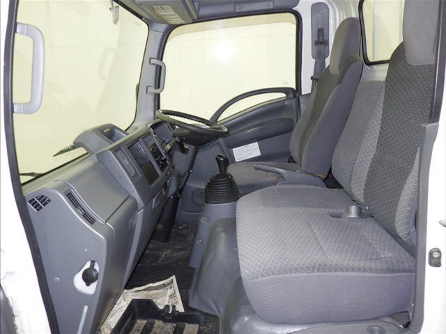 2019 Isuzu Elf Flatbed auction photo 8