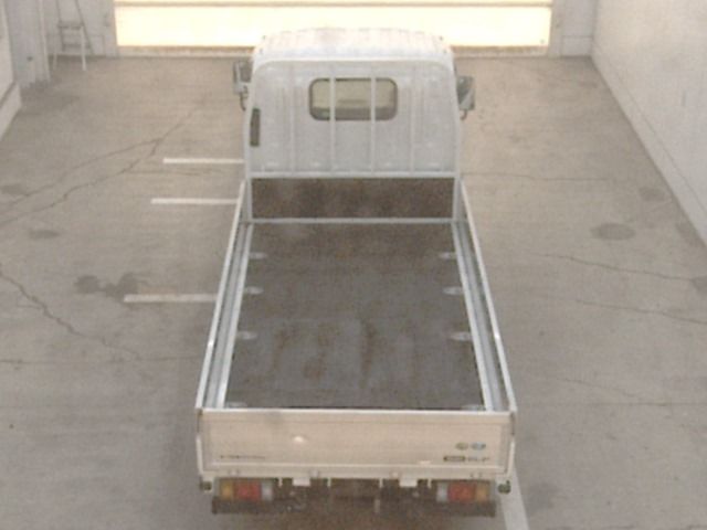 2019 Isuzu Elf Flatbed auction photo 3