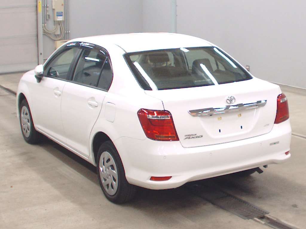 2021 Toyota Corolla Axio EX 4WD auction photo 6