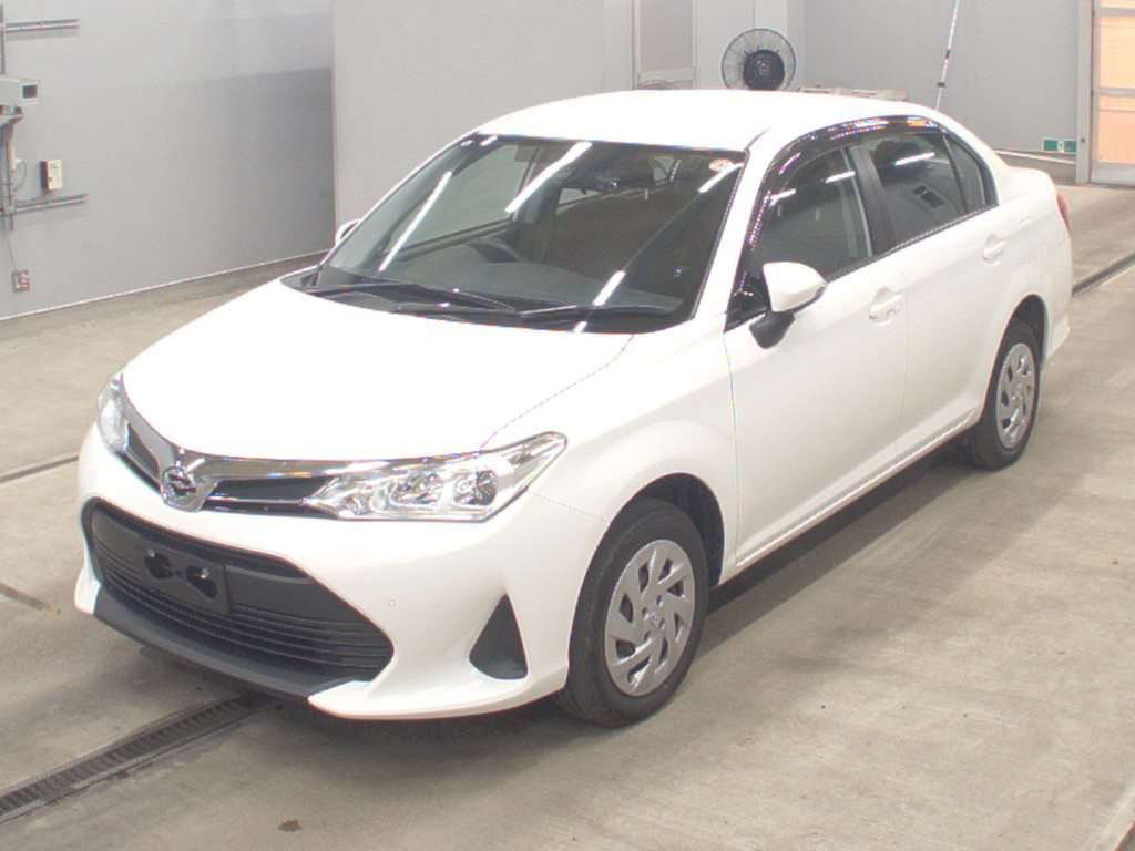 Japan Auction Vehicles 16 2021 Toyota Corolla Axio EX 4WD auction photo