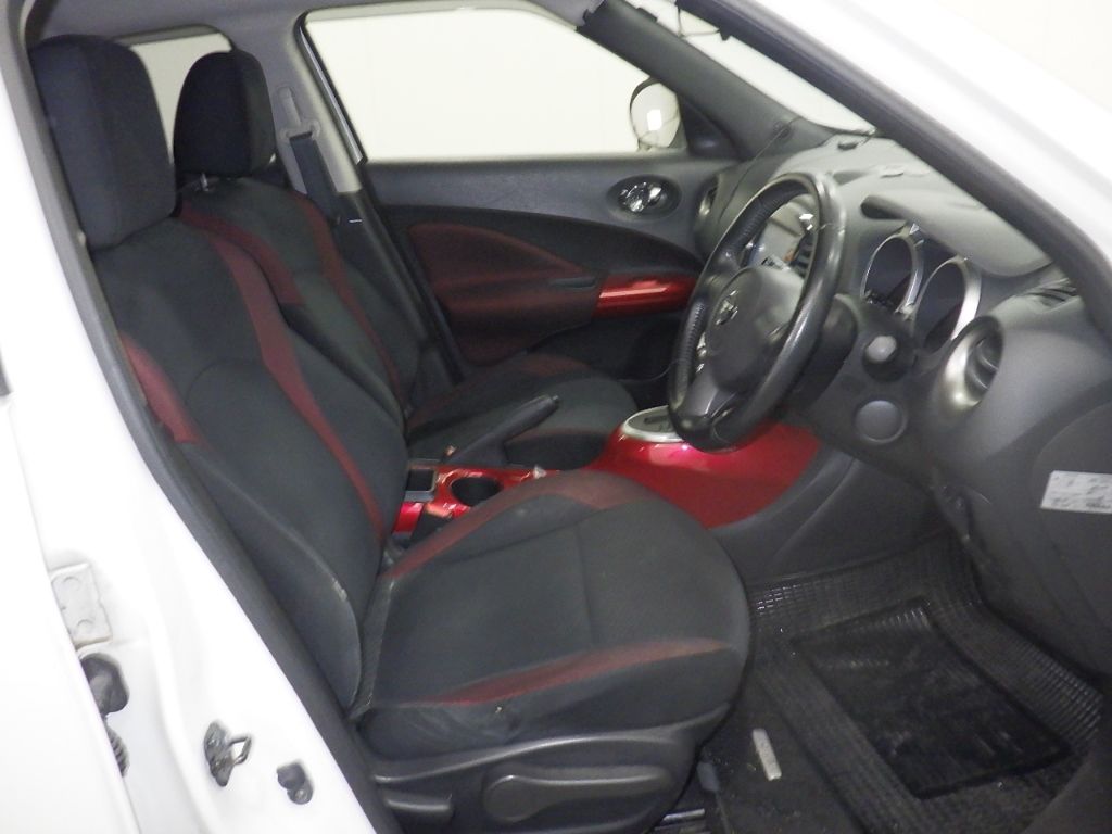 2013 Nissan Juke 15RXタイプV auction photo 6