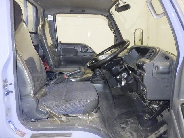 2001 Isuzu Elf Flatbed auction photo 6
