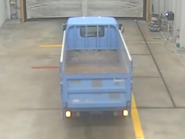 2001 Isuzu Elf Flatbed auction photo 3