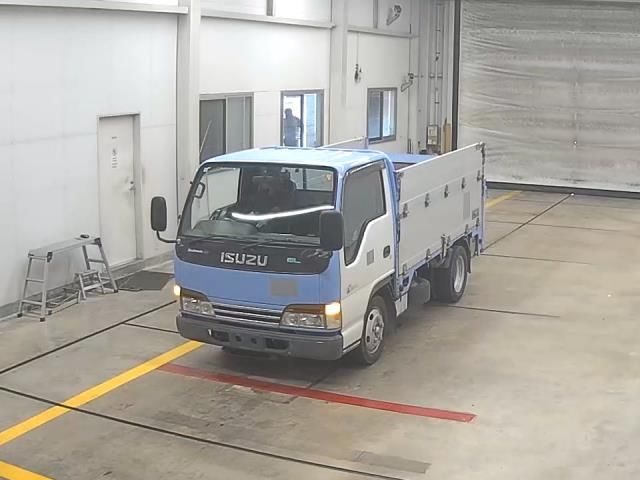 Japan Auction Vehicles 10 2001 Isuzu Elf Flatbed auction photo