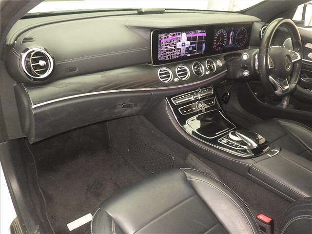 2017 Mercedes-Benz E220d auction photo 4