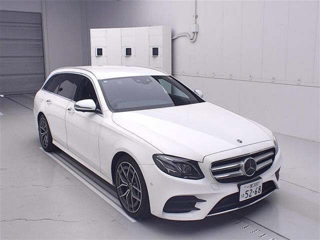 Japan Auction Vehicles 13 2017 Mercedes-Benz E220d auction photo