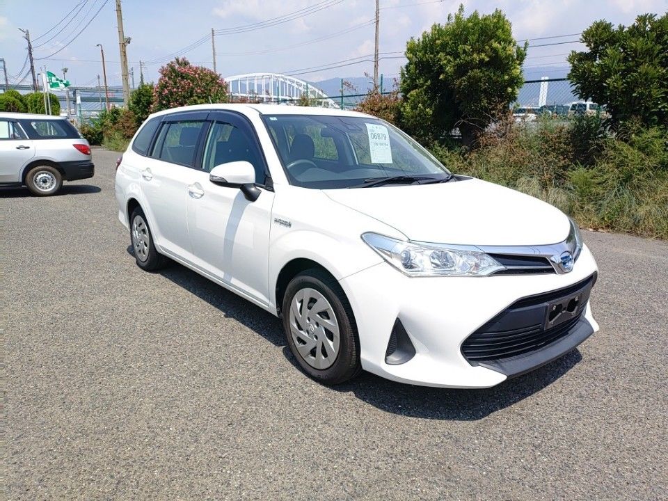 2020 Toyota Corolla Fielder auction photo 4