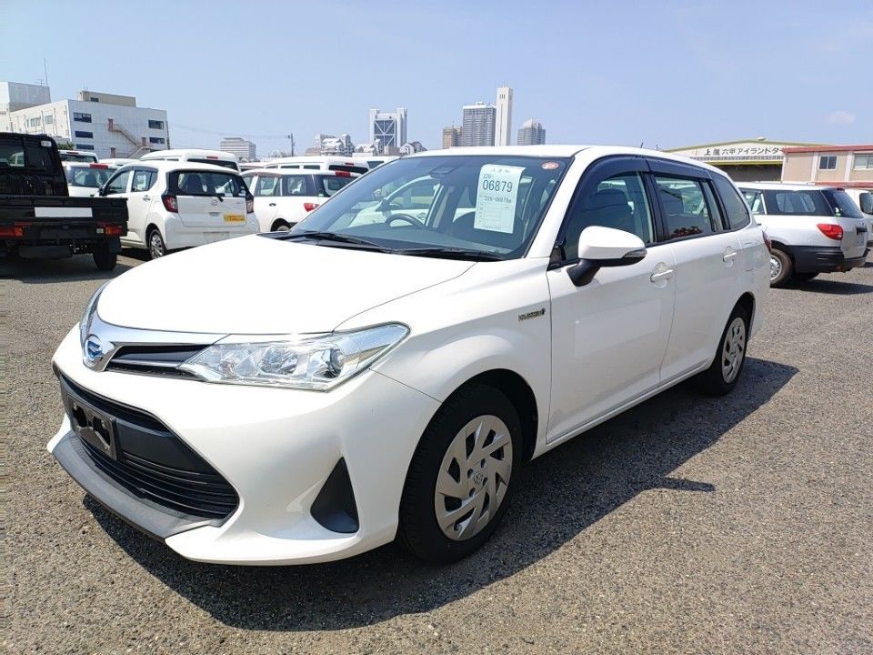 Japan Auction Vehicles 22 2020 Toyota Corolla Fielder auction photo