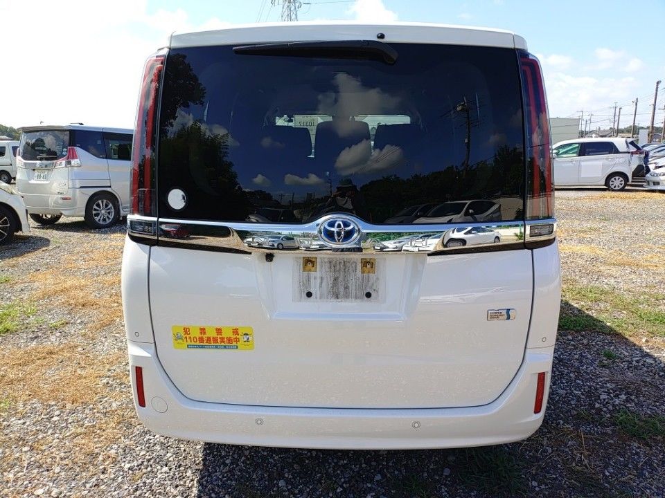 2021 Toyota Noah auction photo 5