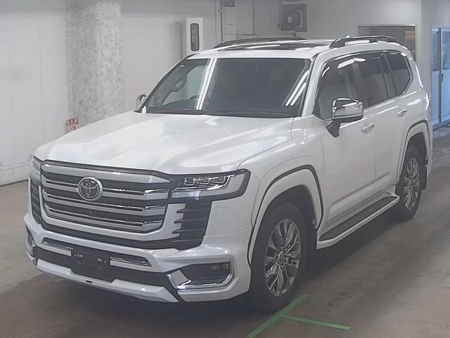 2023 Toyota Land Cruiser ZX 4WD auction photo 4