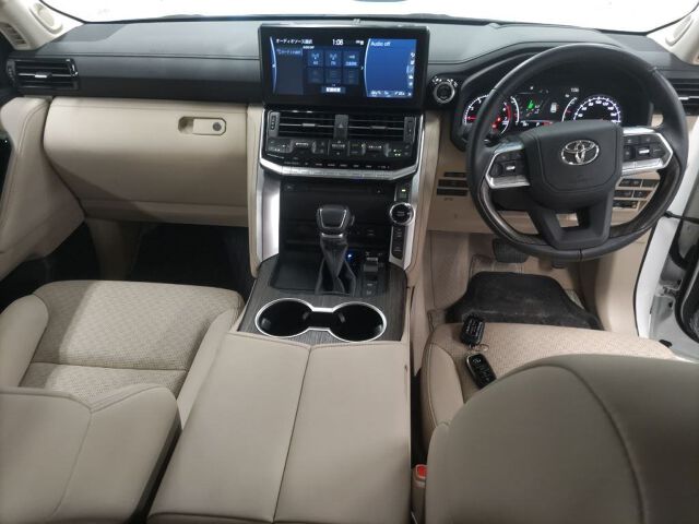 2023 Toyota Land Cruiser ZX 4WD auction photo 3