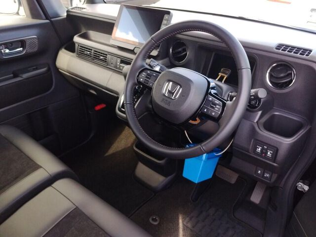 2025 Honda N-BOX turbo auction photo 3