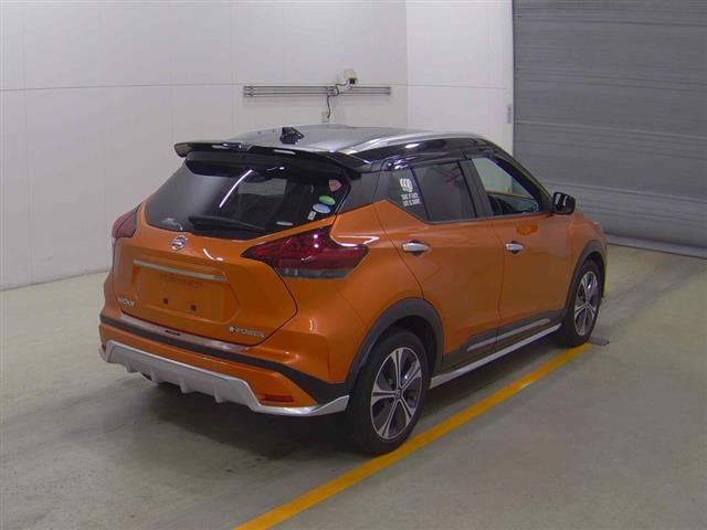 2021 Nissan Kicks X Two-Tone Interior Edition auction photo 4