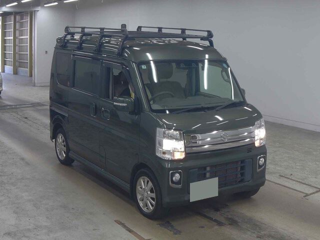 2023 Suzuki Every Wagon PZ Turbo Special 4WD Japan auction vehicle