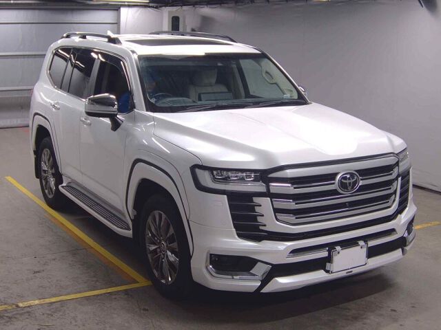 2023 Toyota Land Cruiser ZX 4WD Japan auction vehicle