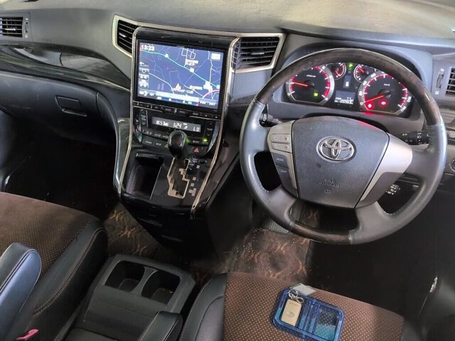 2014 Toyota Alphard 240S T Gold 2 auction photo 3